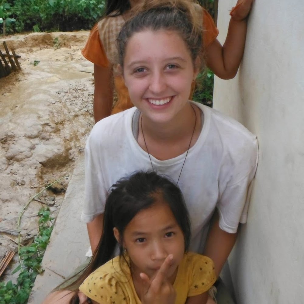 Meet your Posher, Abigail